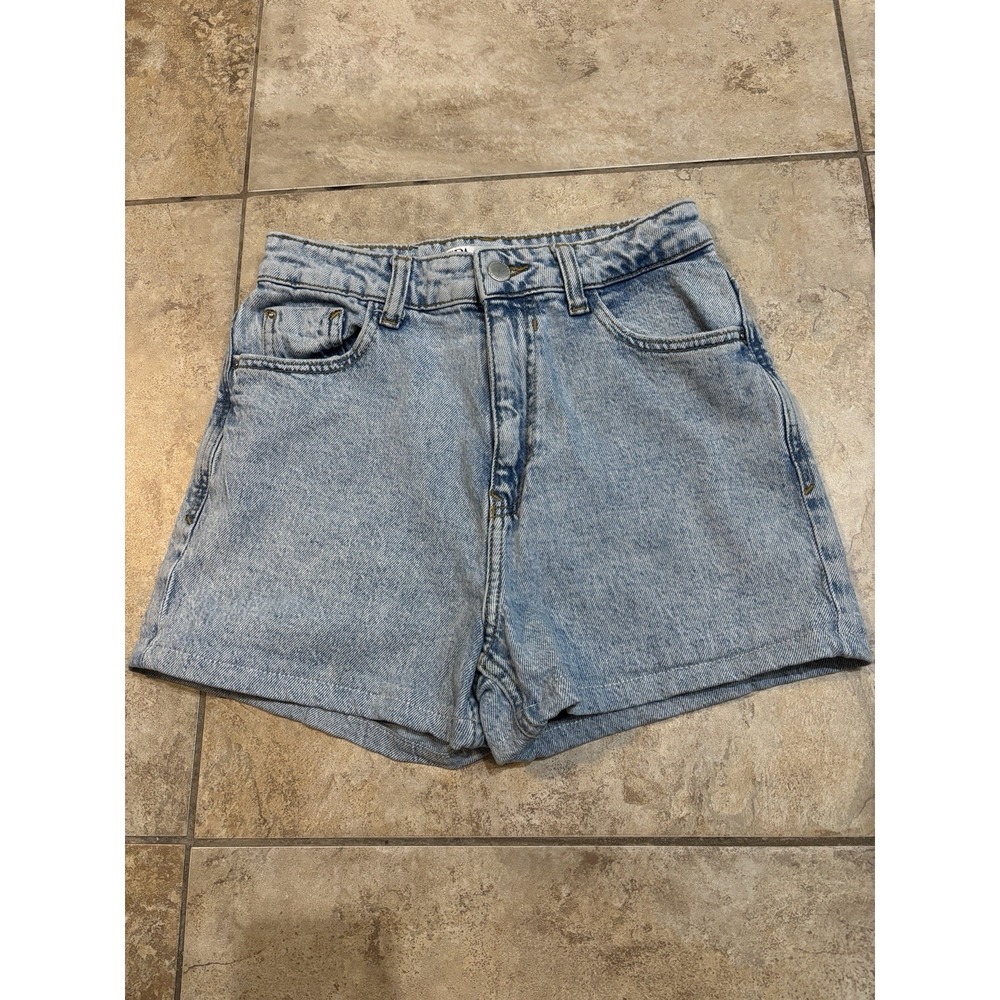 Zara Denim Mom Shorts 100% Cotton Size 4 Light Wash Blue High Rise Casual